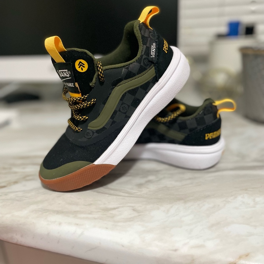 Toddler boys size 12 Vans sneakers.